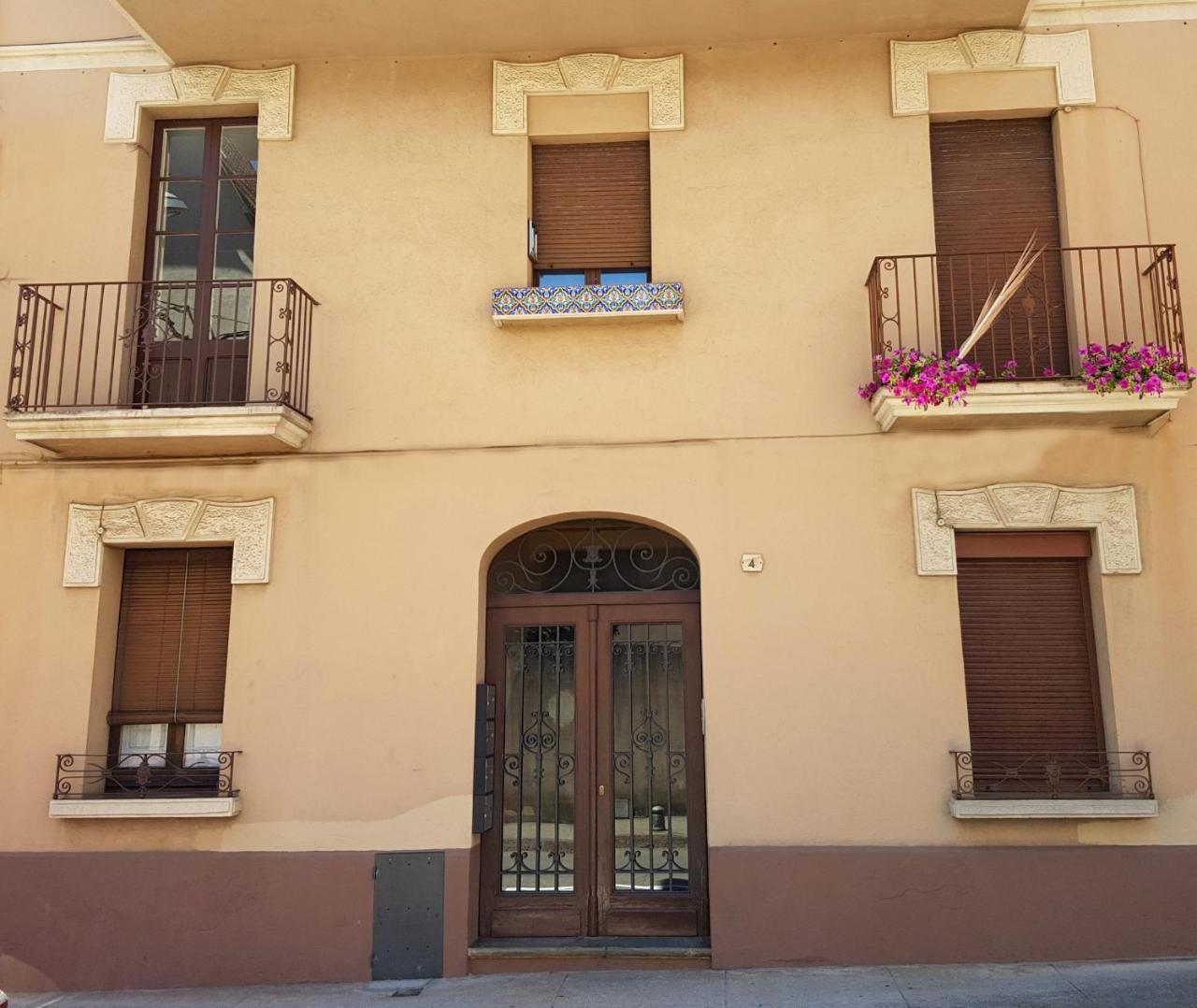 Apartment Sant Francesc Olot Exterior photo